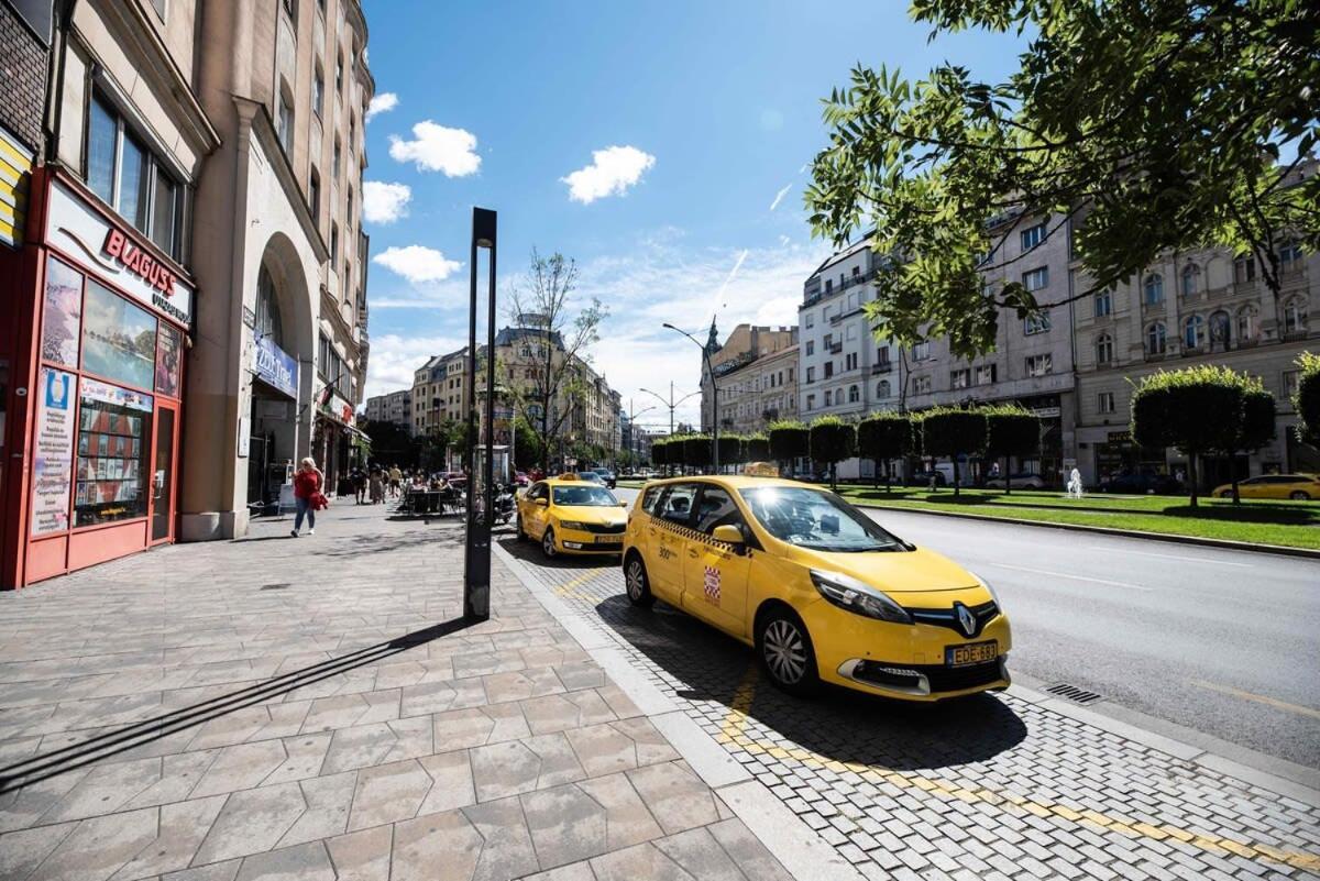 Charming Studio At Downtown Budapeste Exterior foto